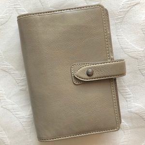 Filofax personal size planner